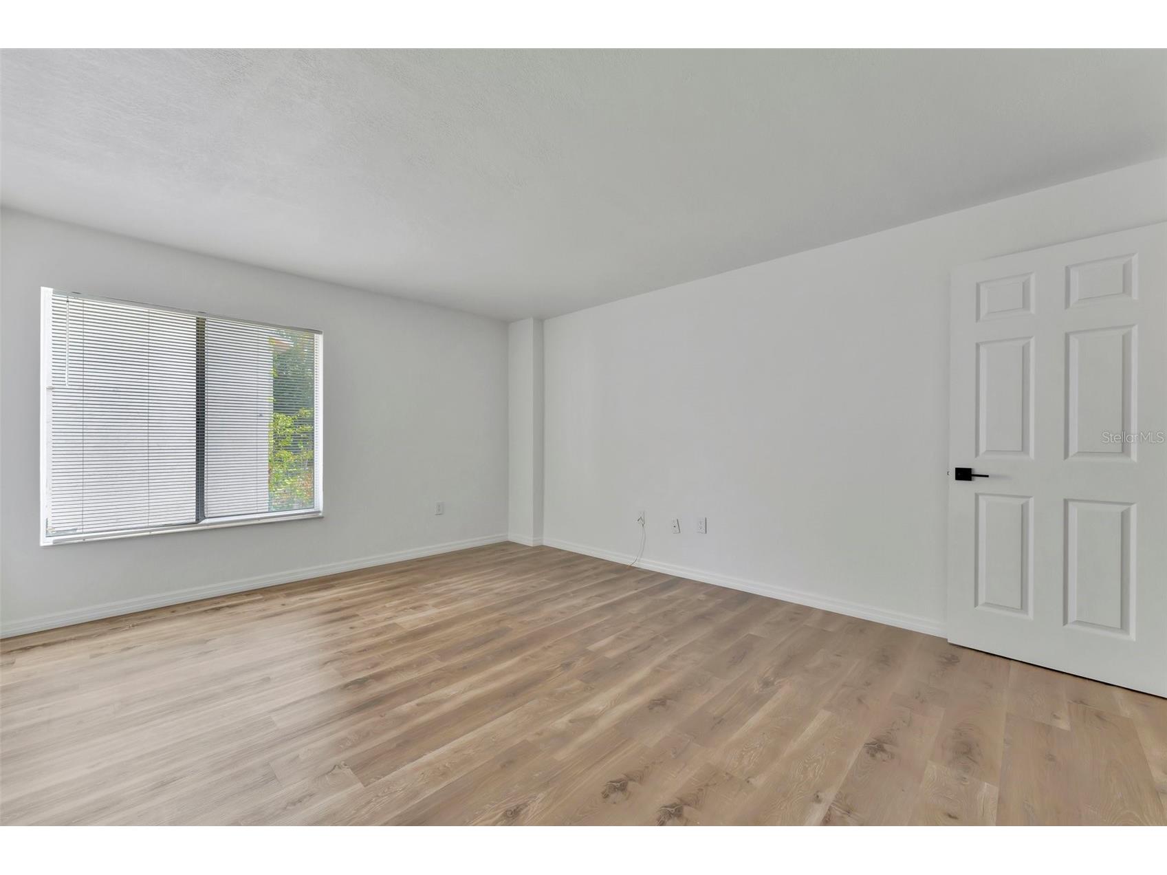 592 100th Avenue N #201 Saint Petersburg FL 33702 TB8517118 image21