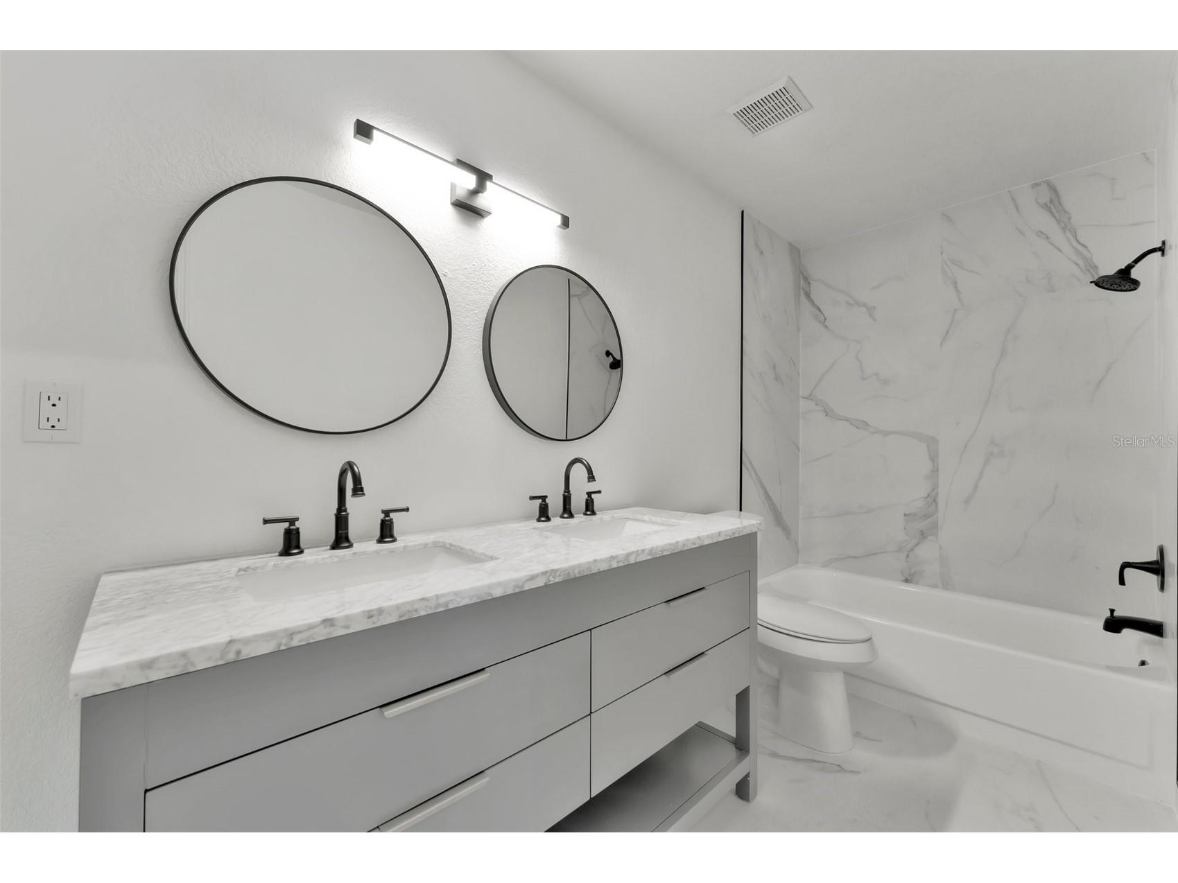 592 100th Avenue N #201 Saint Petersburg FL 33702 TB8517118 image23