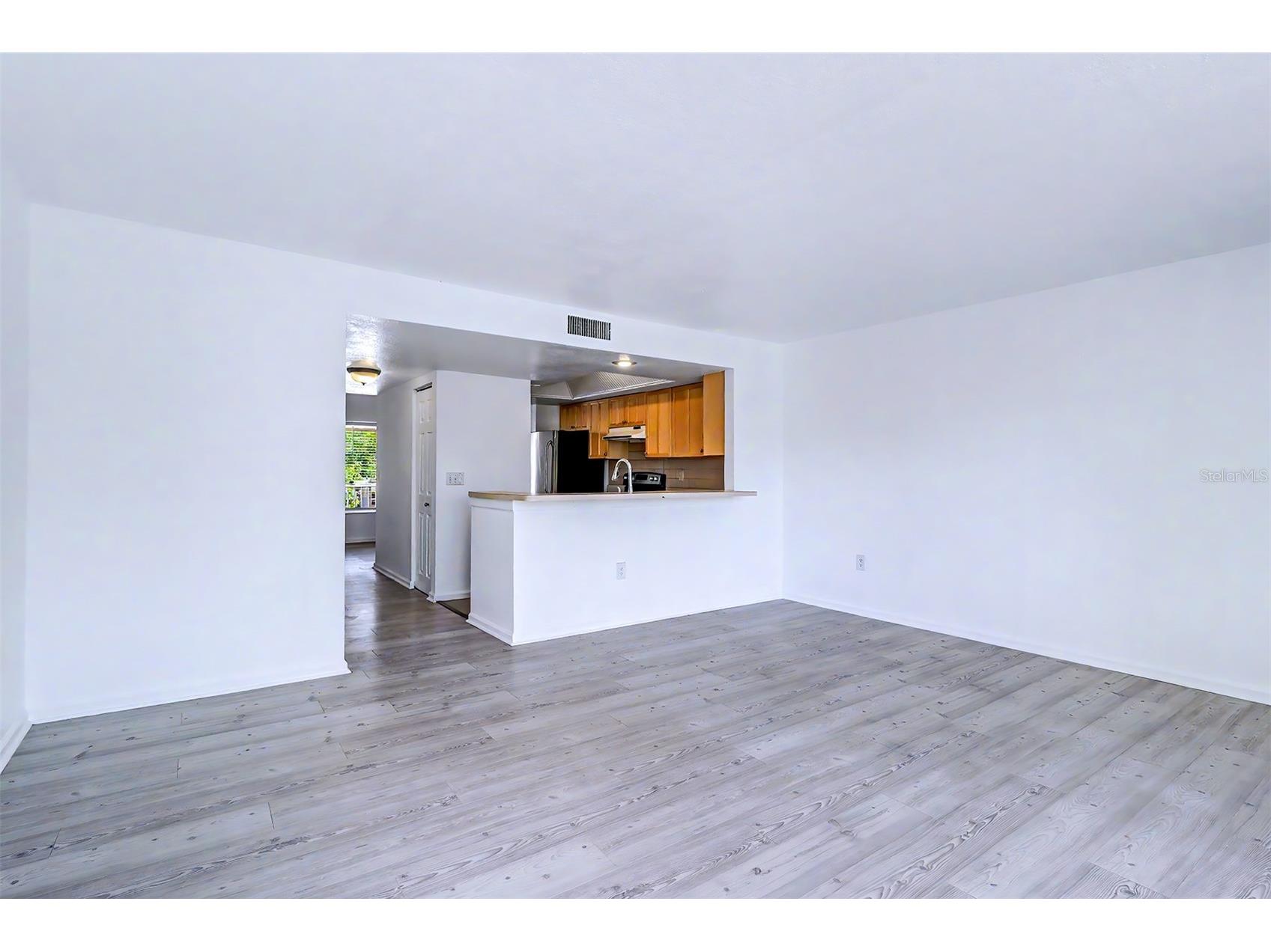 592 100th Avenue N #202 Saint Petersburg FL 33702 TB8505546 image11