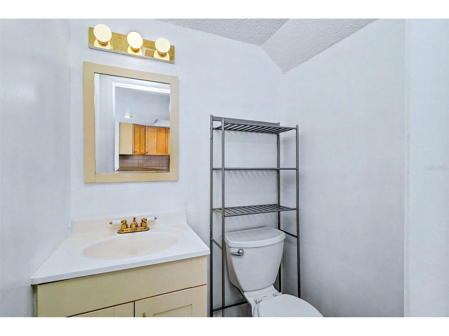 592 100th Avenue N #202 Saint Petersburg FL 33702 TB8505546 image12