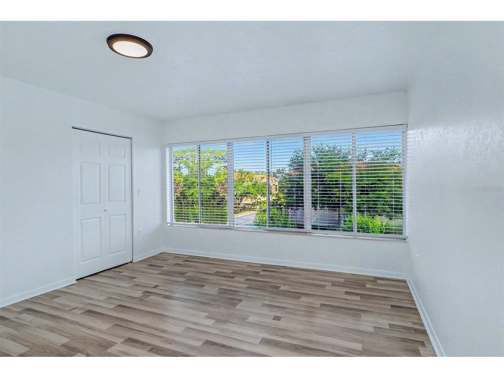 592 100th Avenue N #202 Saint Petersburg FL 33702 TB8505546 image17