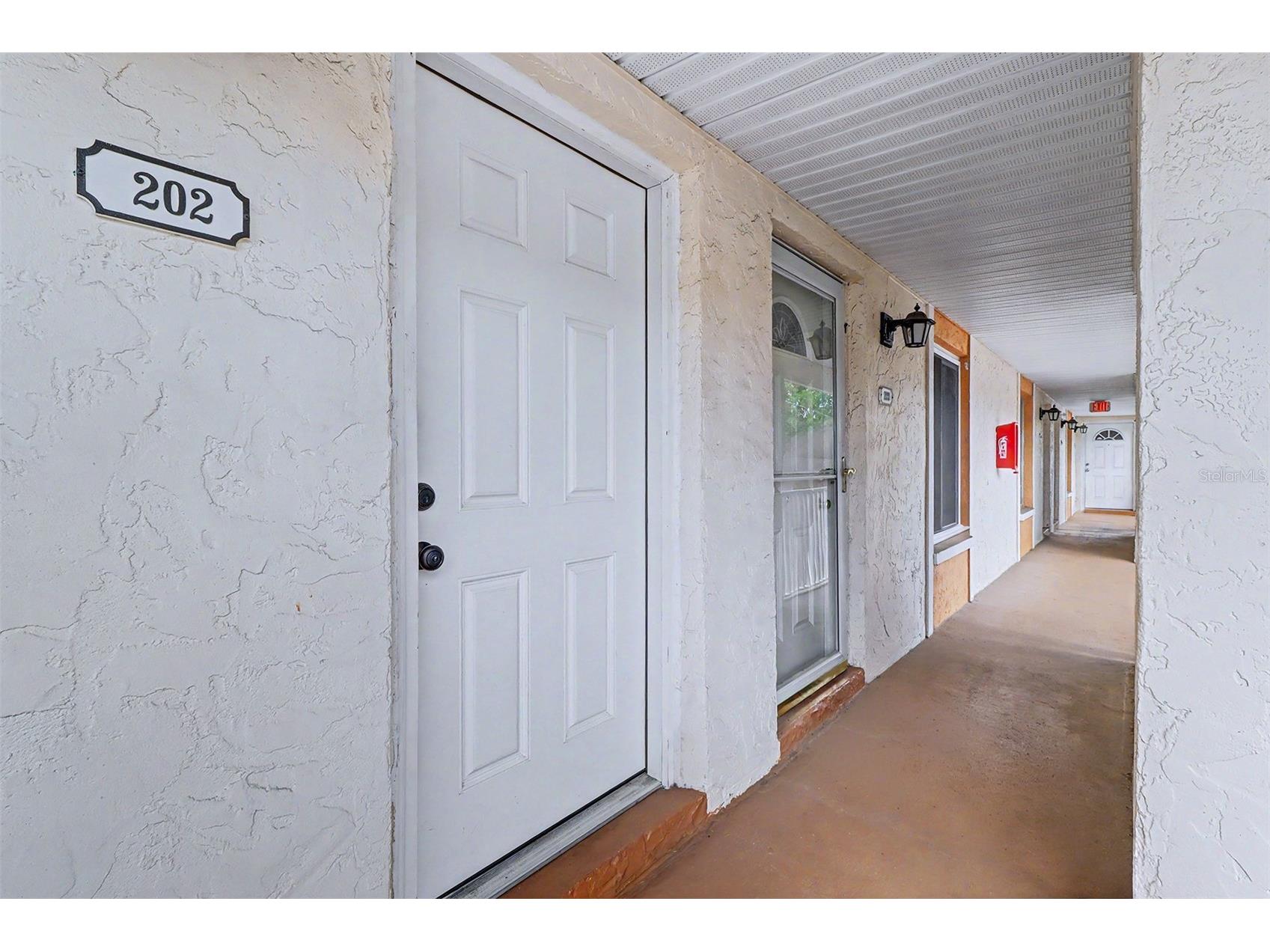 592 100th Avenue N #202 Saint Petersburg FL 33702 TB8505546 image2