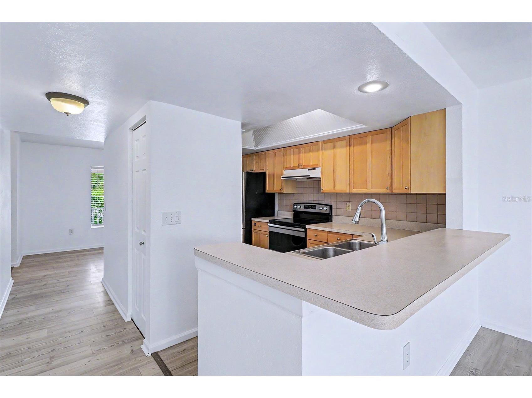592 100th Avenue N #202 Saint Petersburg FL 33702 TB8505546 image6