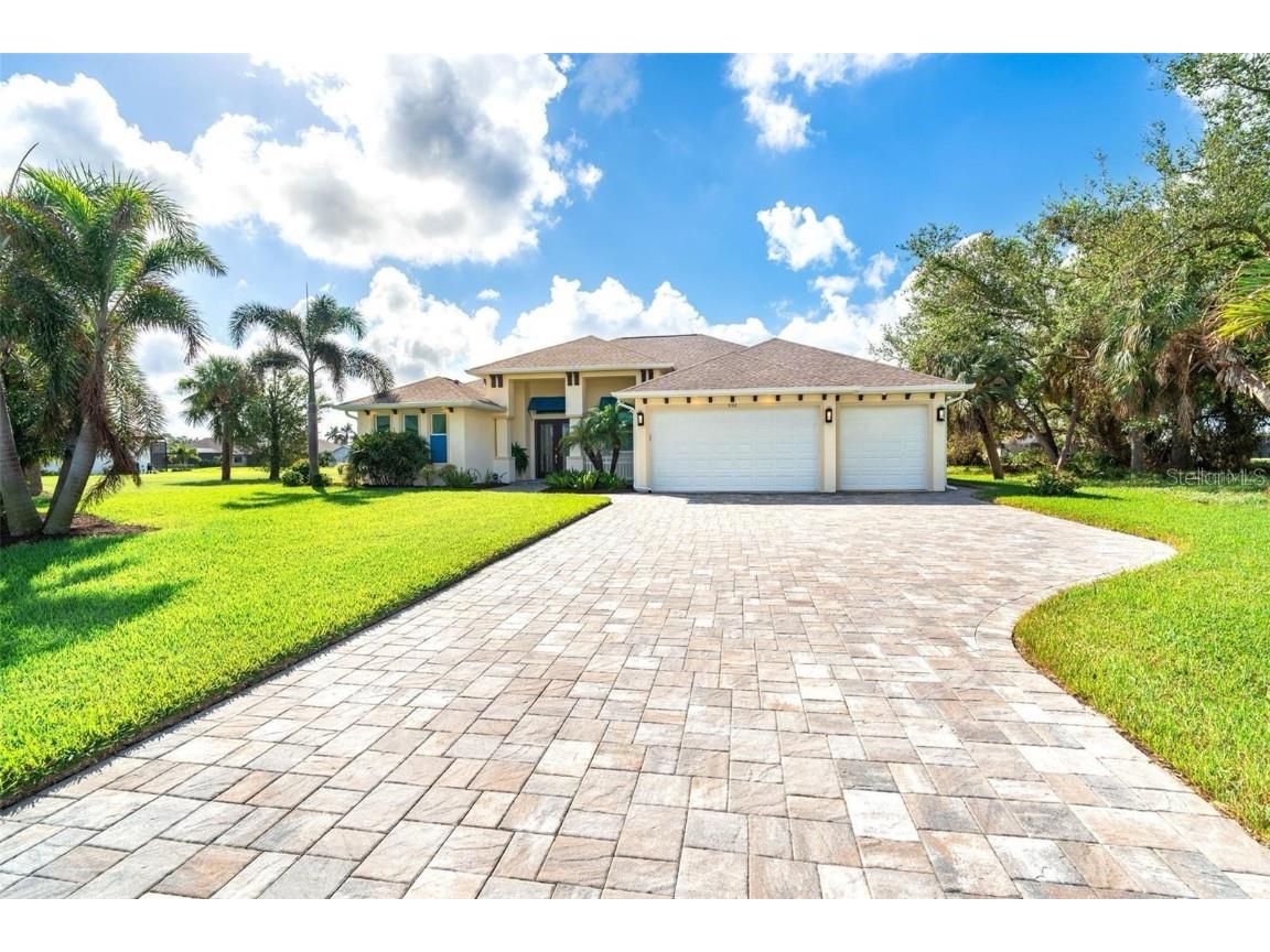 592 Boundary Boulevard Rotonda West FL 33947 D6144563 image2