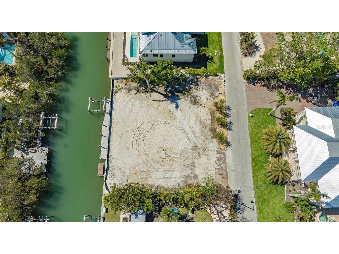 592 Juan Anasco Drive Longboat Key FL 34228 A4632452 image1