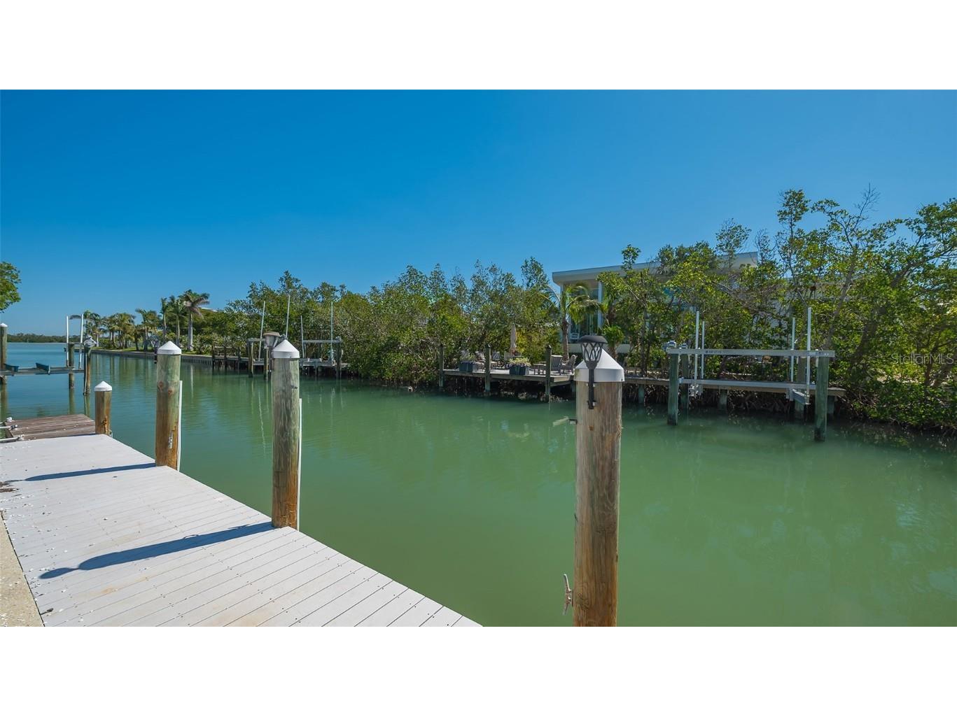 592 Juan Anasco Drive Longboat Key FL 34228 A4632452 image17
