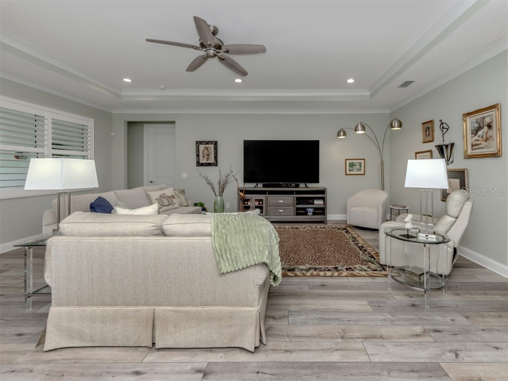 592 Mistiflower Circle Nokomis FL 34275 N6141102 image10