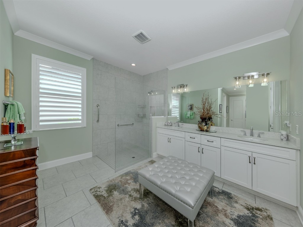 592 Mistiflower Circle Nokomis FL 34275 N6141102 image19