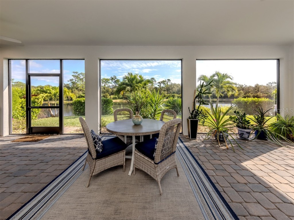 592 Mistiflower Circle Nokomis FL 34275 N6141102 image28