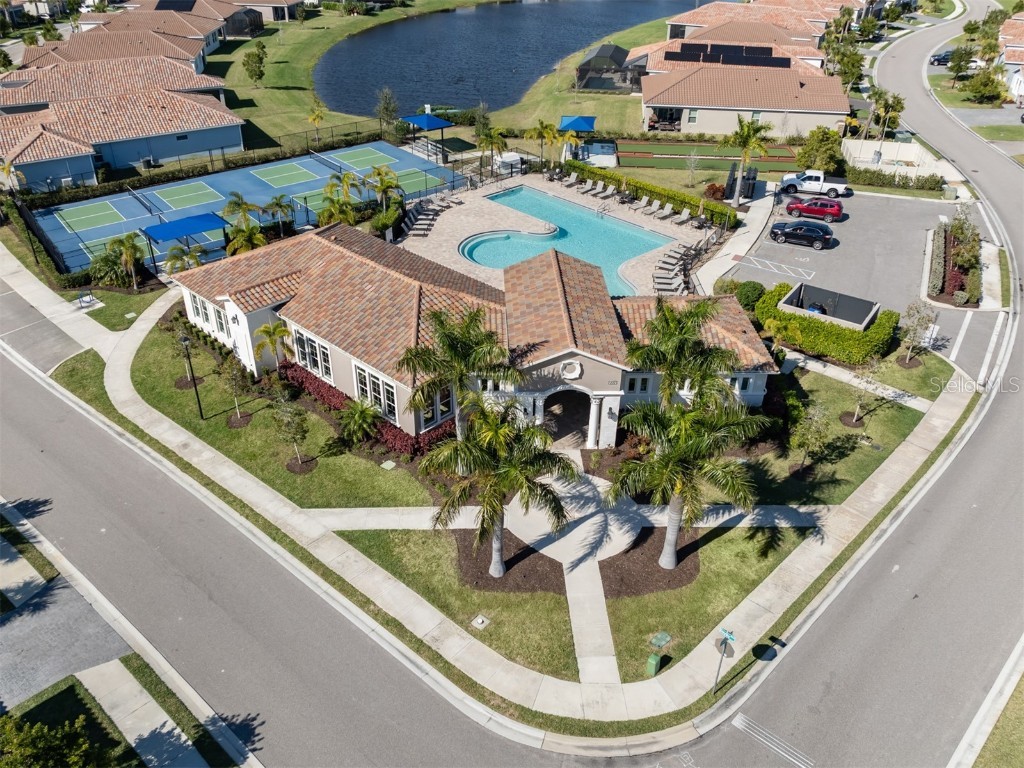 592 Mistiflower Circle Nokomis FL 34275 N6141102 image36