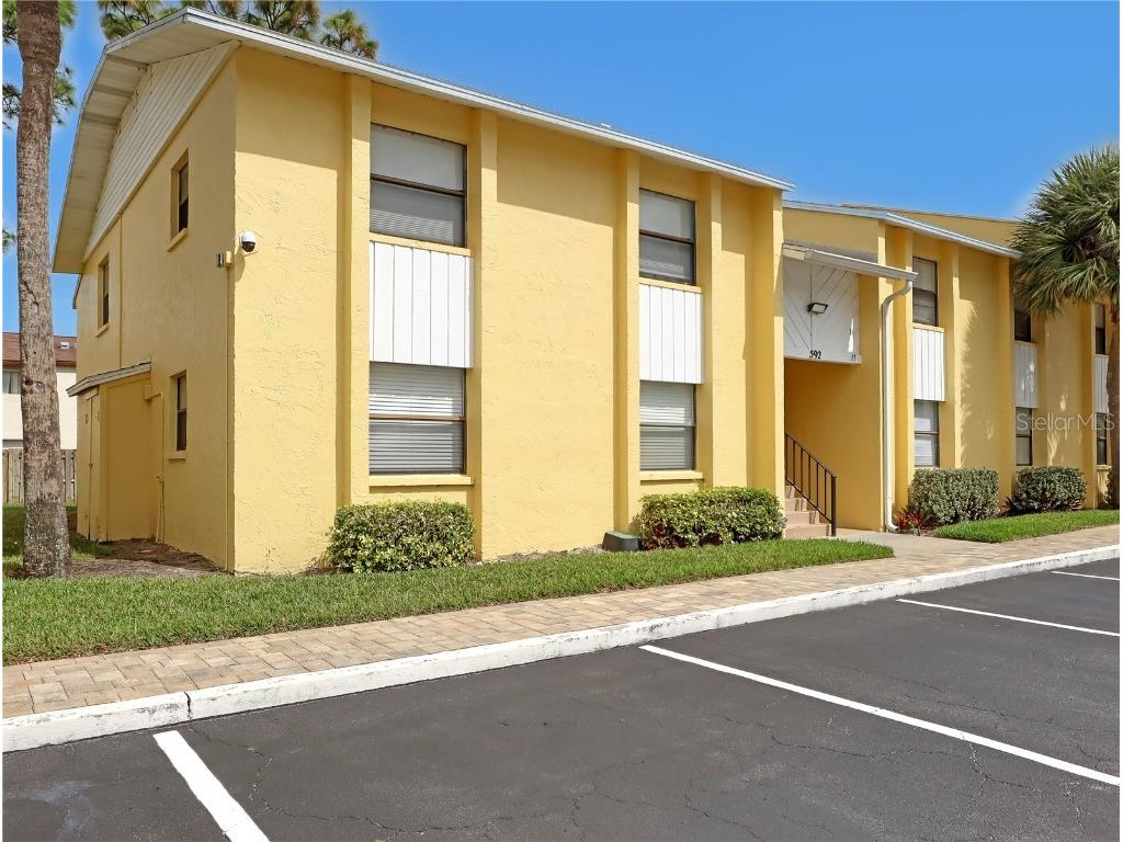 592 N Wickham Road #18 Melbourne FL 32935 V4935138 image1