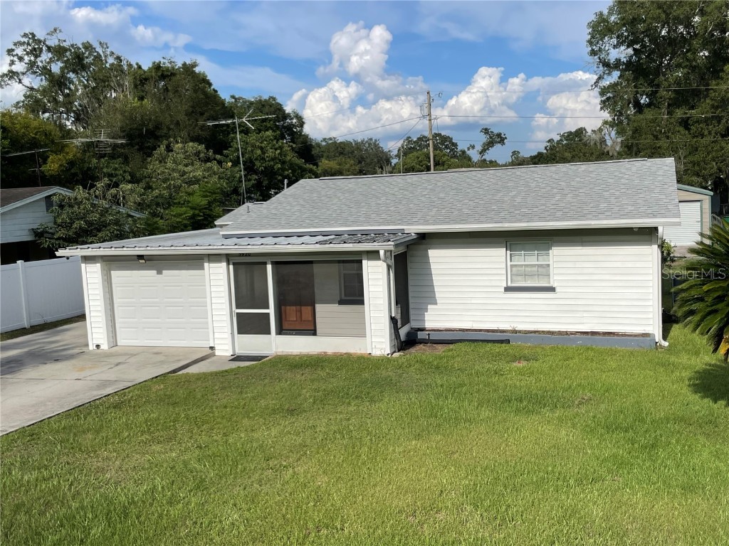 5920 10th Street Zephyrhills FL 33542 P4927437 image1
