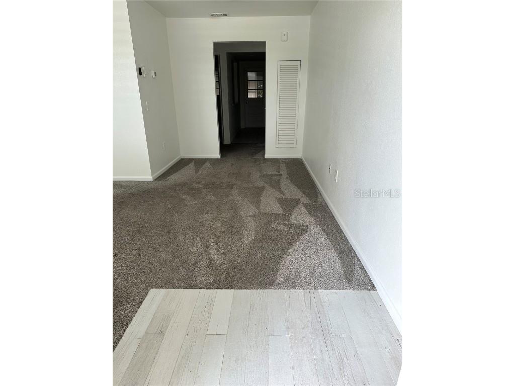 5920 18th Street N #16 Saint Petersburg FL 33714 TB8420692 image3