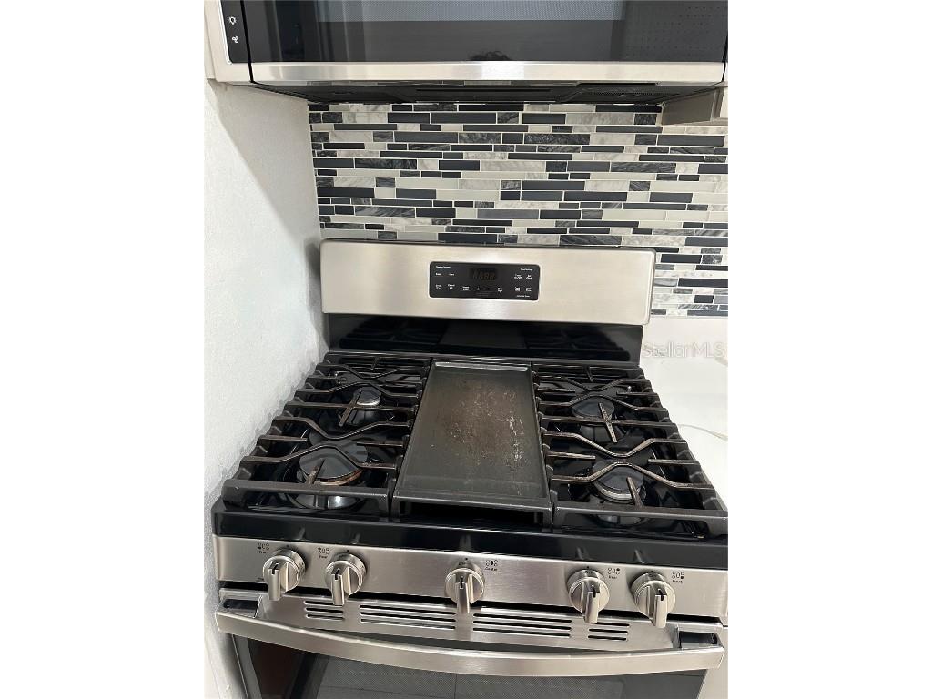 5920 18th Street N #16 Saint Petersburg FL 33714 TB8420692 image8