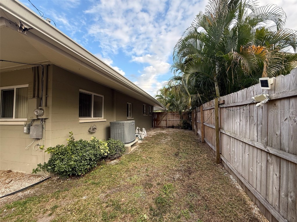 5920 1st Street N Saint Petersburg FL 33703 TB8457608 image26