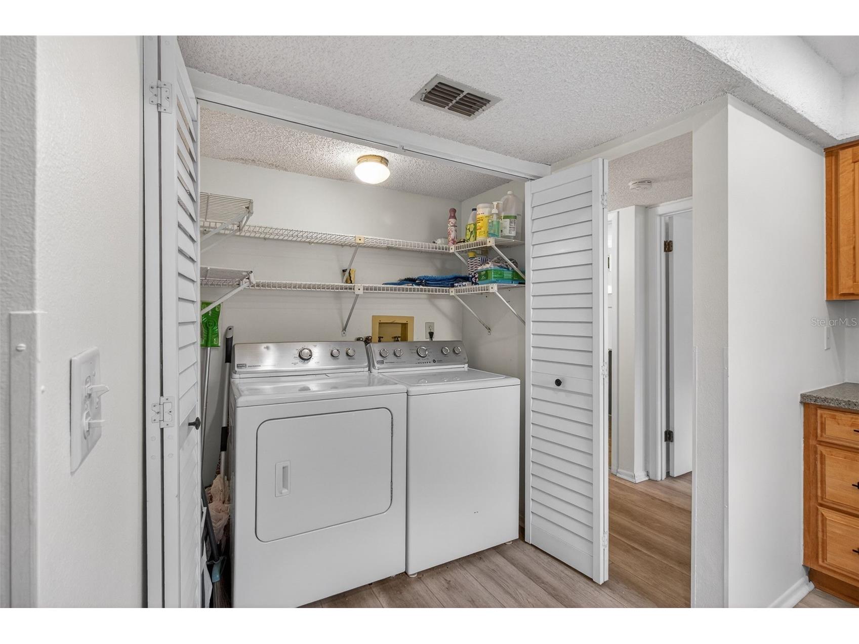 5920 80th Street N #203 Saint Petersburg FL 33709 TB8483502 image14