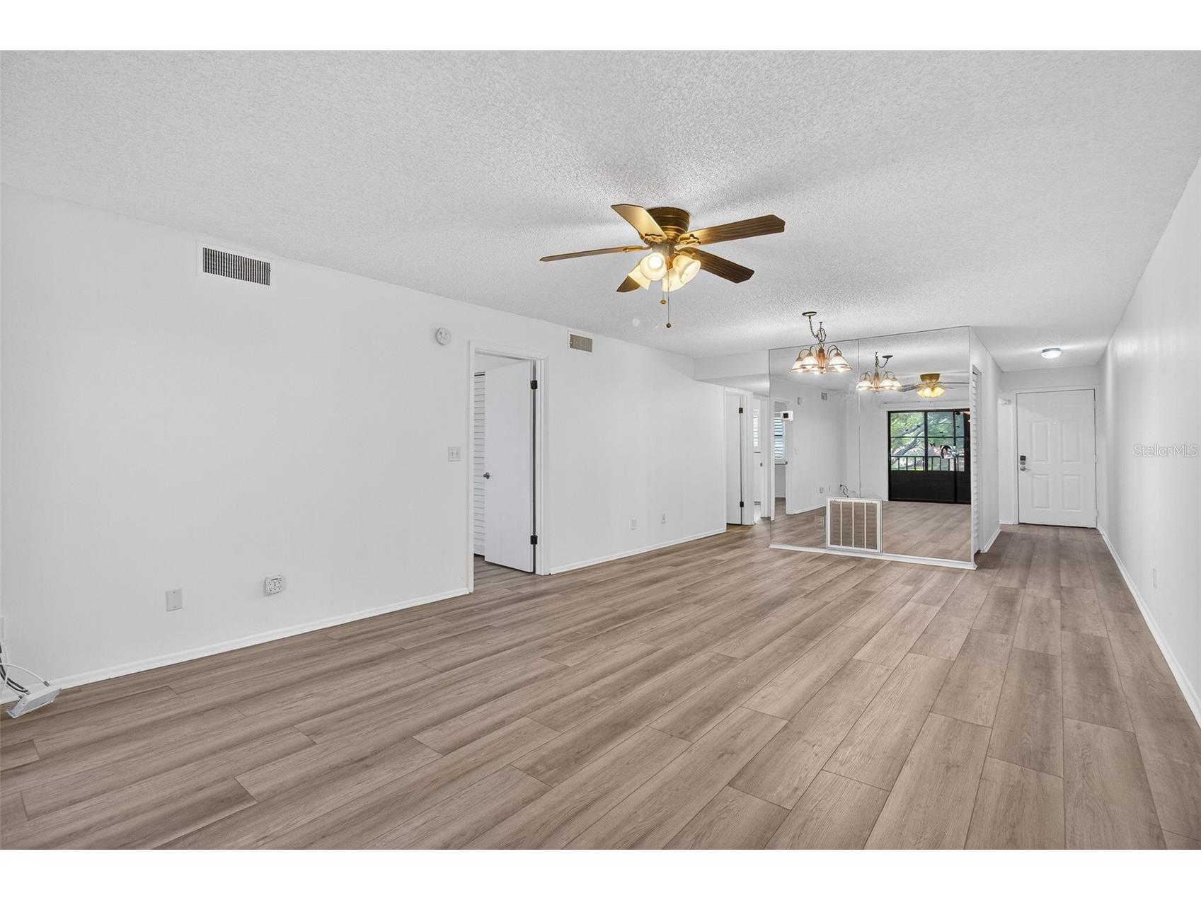 5920 80th Street N #203 Saint Petersburg FL 33709 TB8483502 image42
