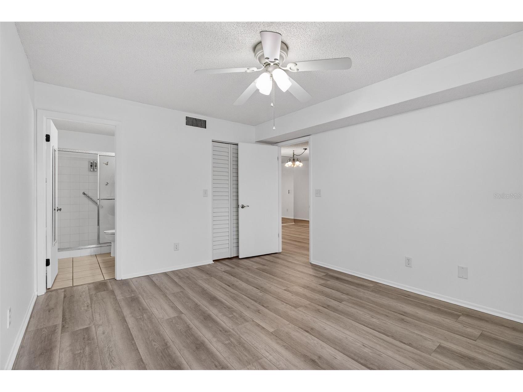 5920 80th Street N #203 Saint Petersburg FL 33709 TB8483502 image50