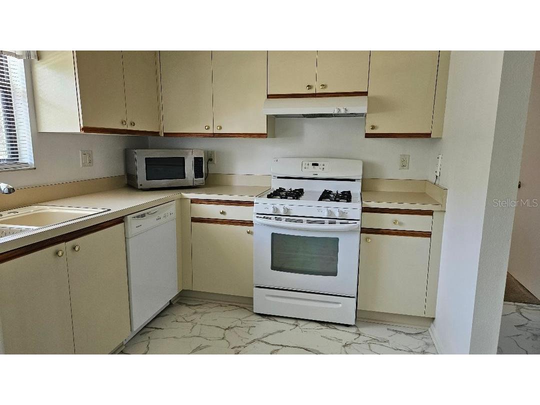5920 80th Street N #308 Saint Petersburg FL 33709 TB8516172 image8