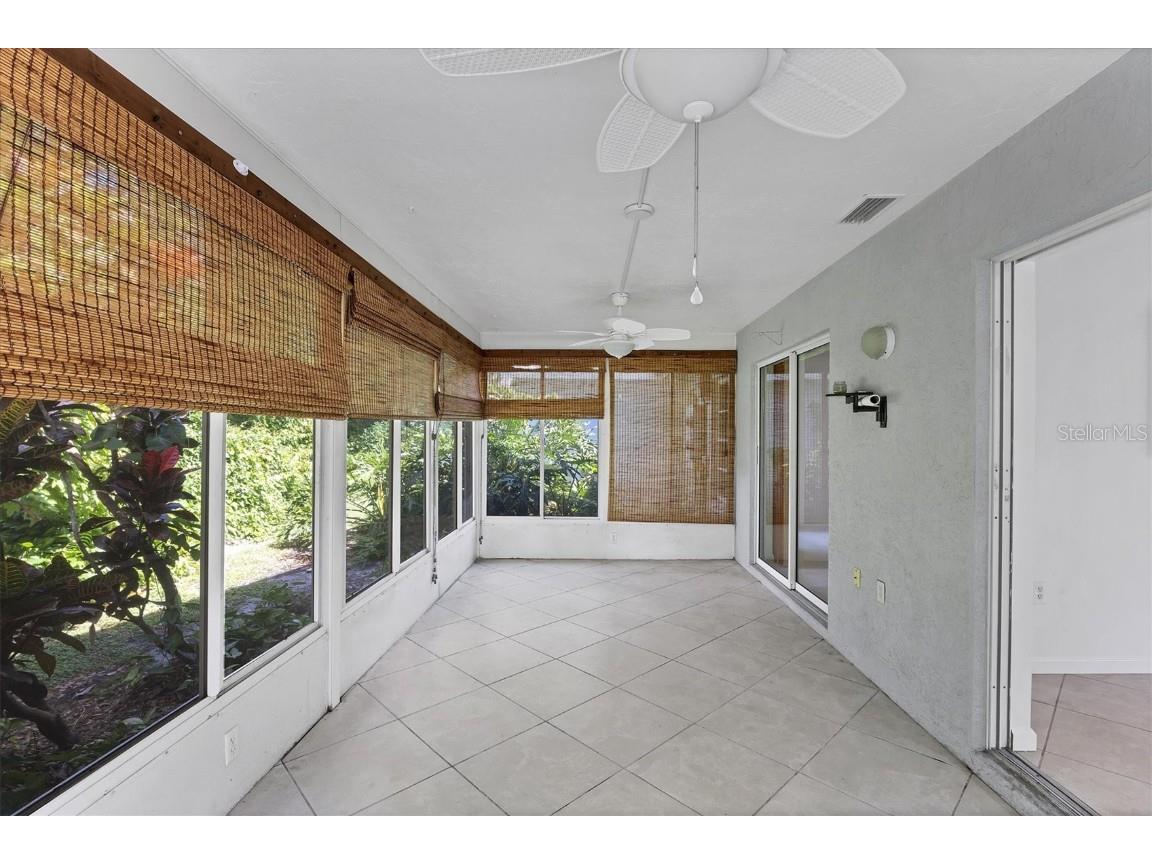 5920 Bonaventure Place Sarasota FL 34243 A4662955 image34