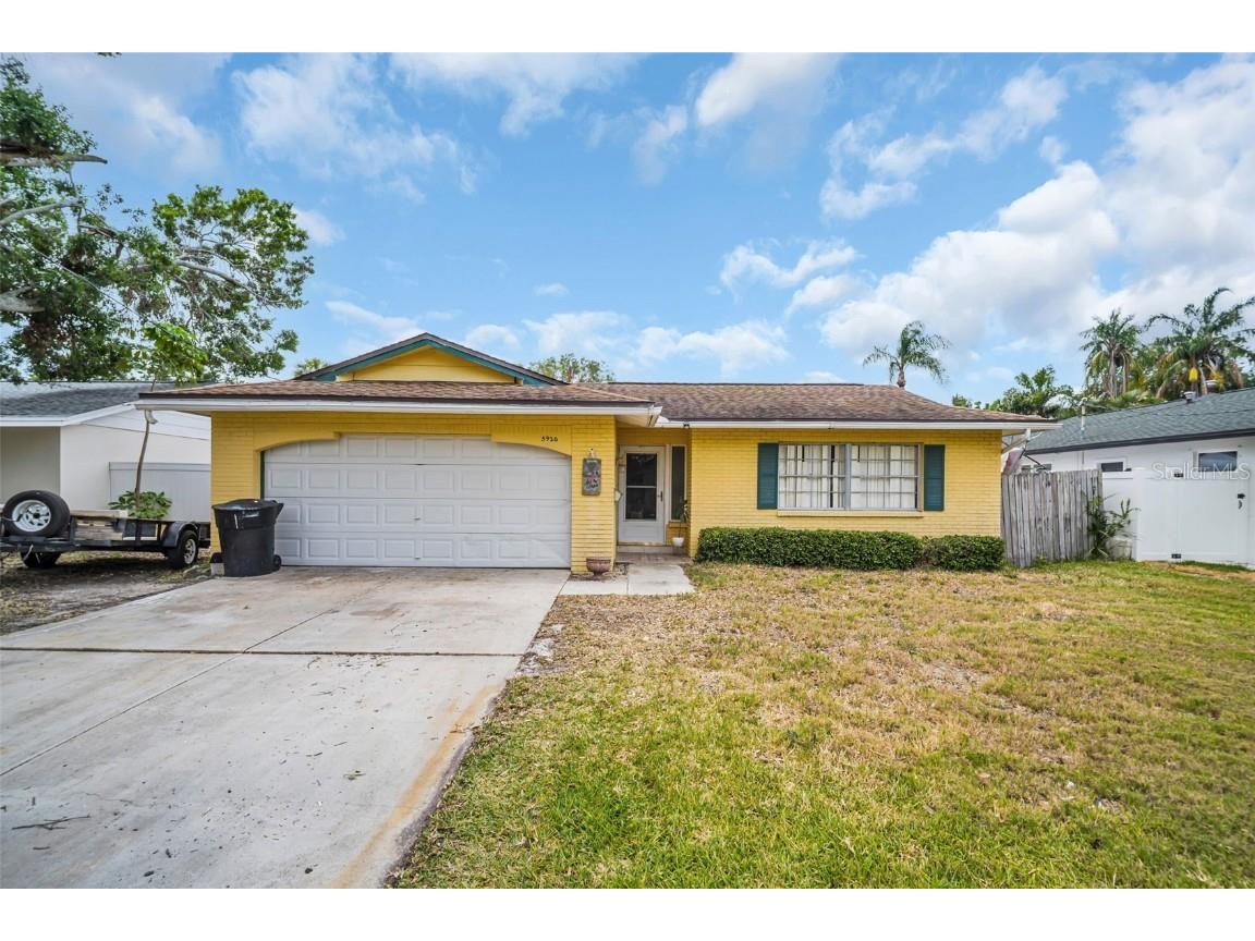 5920 Denver Street NE Saint Petersburg FL 33703 TB8382195 image1
