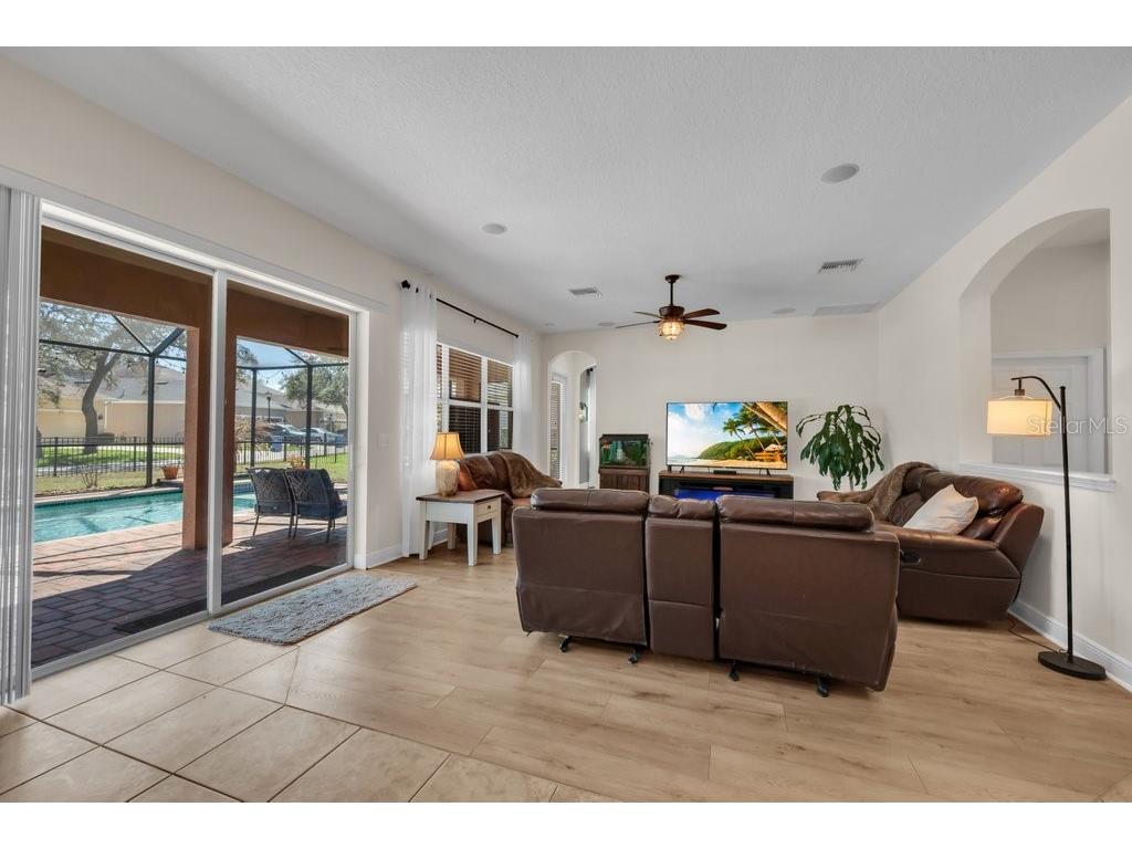 5920 Fishhawk Crossing Boulevard Lithia FL 33547 TB8484718 image15