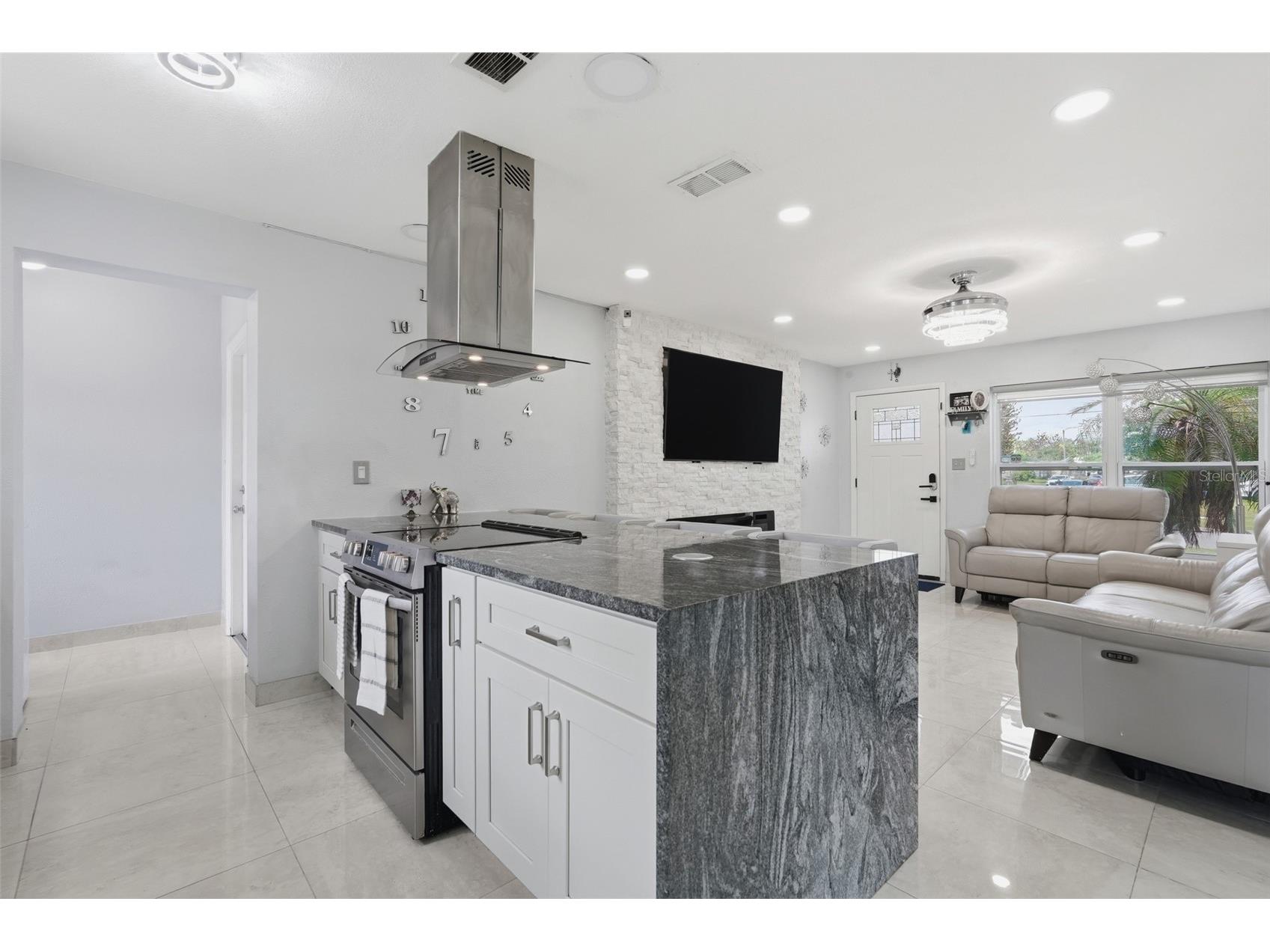 5922 Malcross Drive Orlando FL 32812 O6401545 image10