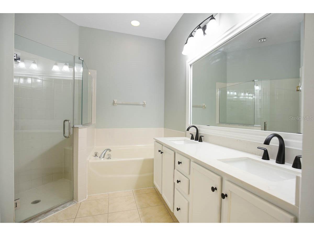 5922 Phoebenest Drive Lithia FL 33547 TB8443179 image13