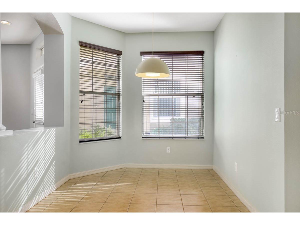 5922 Phoebenest Drive Lithia FL 33547 TB8443179 image8