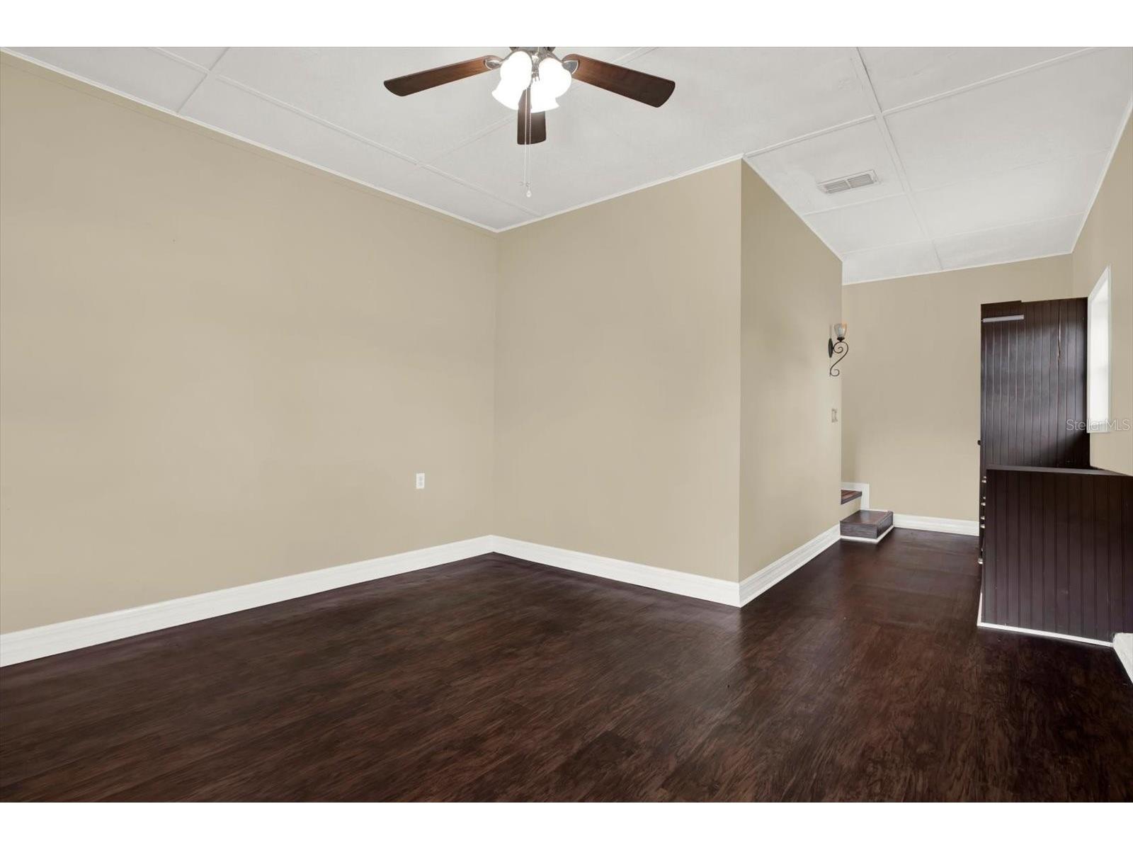 5923 14th Street Zephyrhills FL 33542 TB8502535 image10