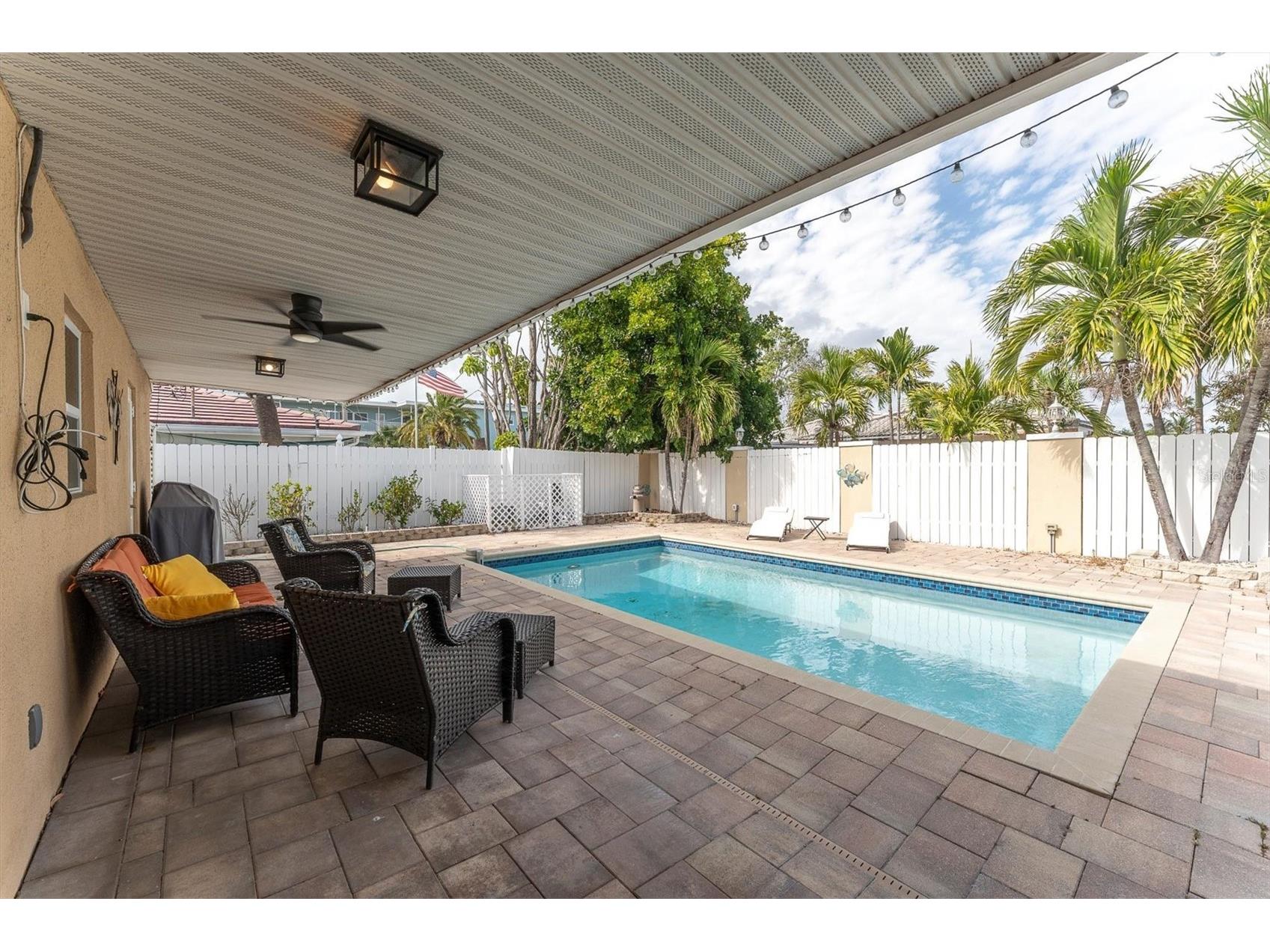 5923 2nd Street E Saint Pete Beach FL 33706 TB8507603 image31