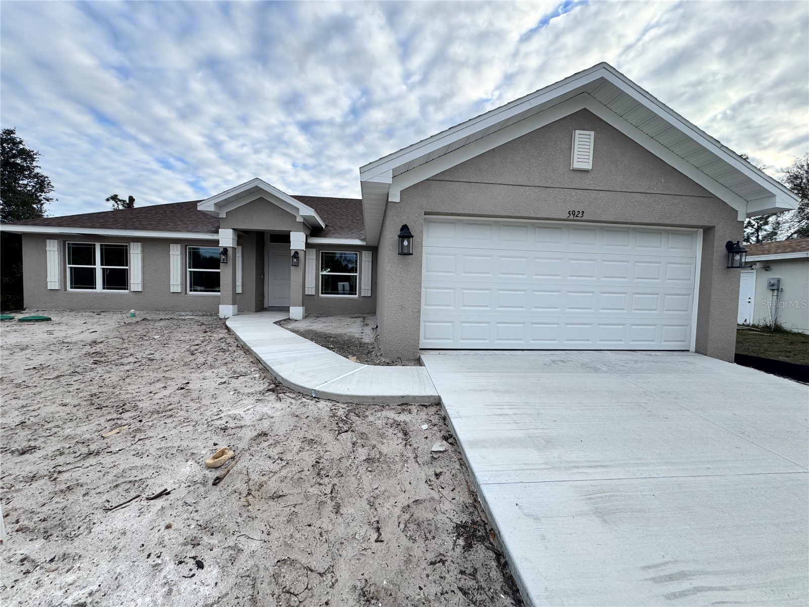 5923 Giffen Avenue North Port FL 34291 A4659427 image1
