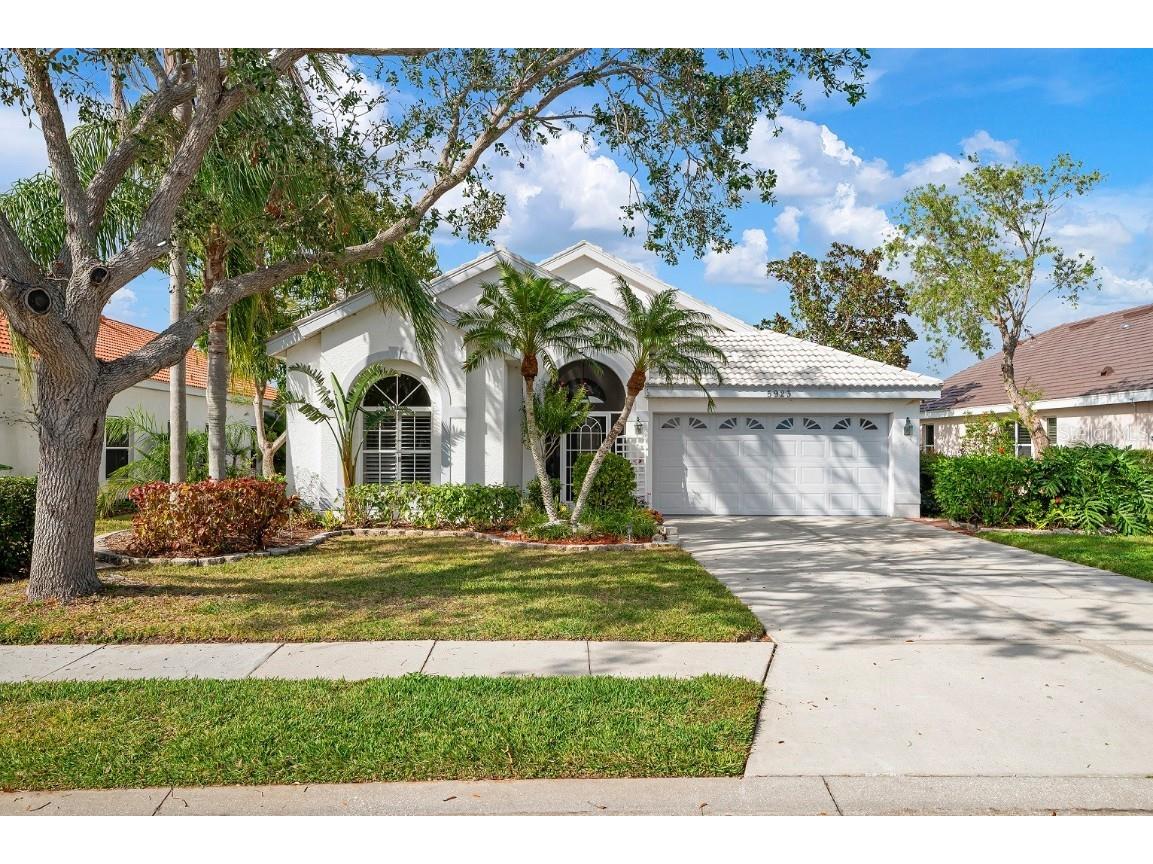 5923 Sandstone Avenue Sarasota FL 34243 - BRADEN RIVER AND UNNAMED LAKE O6267906 image1