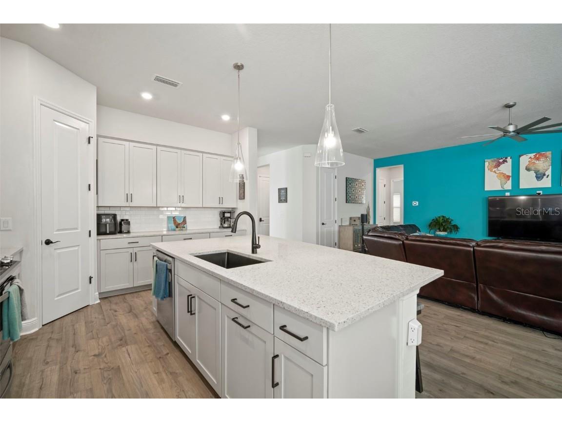 5923 Silver Sun Drive Apollo Beach FL 33572 TB8432101 image7