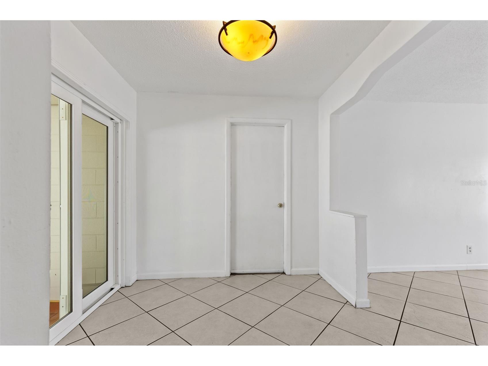 5923 Yorkshire Road Tampa FL 33634 TB8521470 image14
