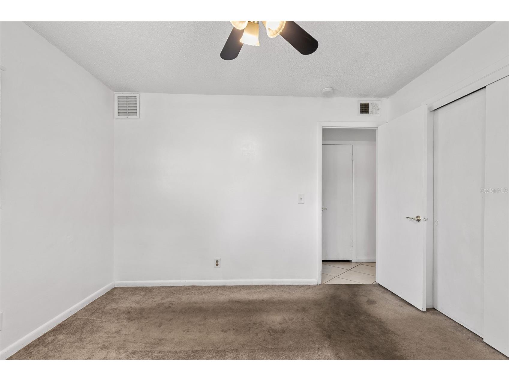 5923 Yorkshire Road Tampa FL 33634 TB8521470 image24