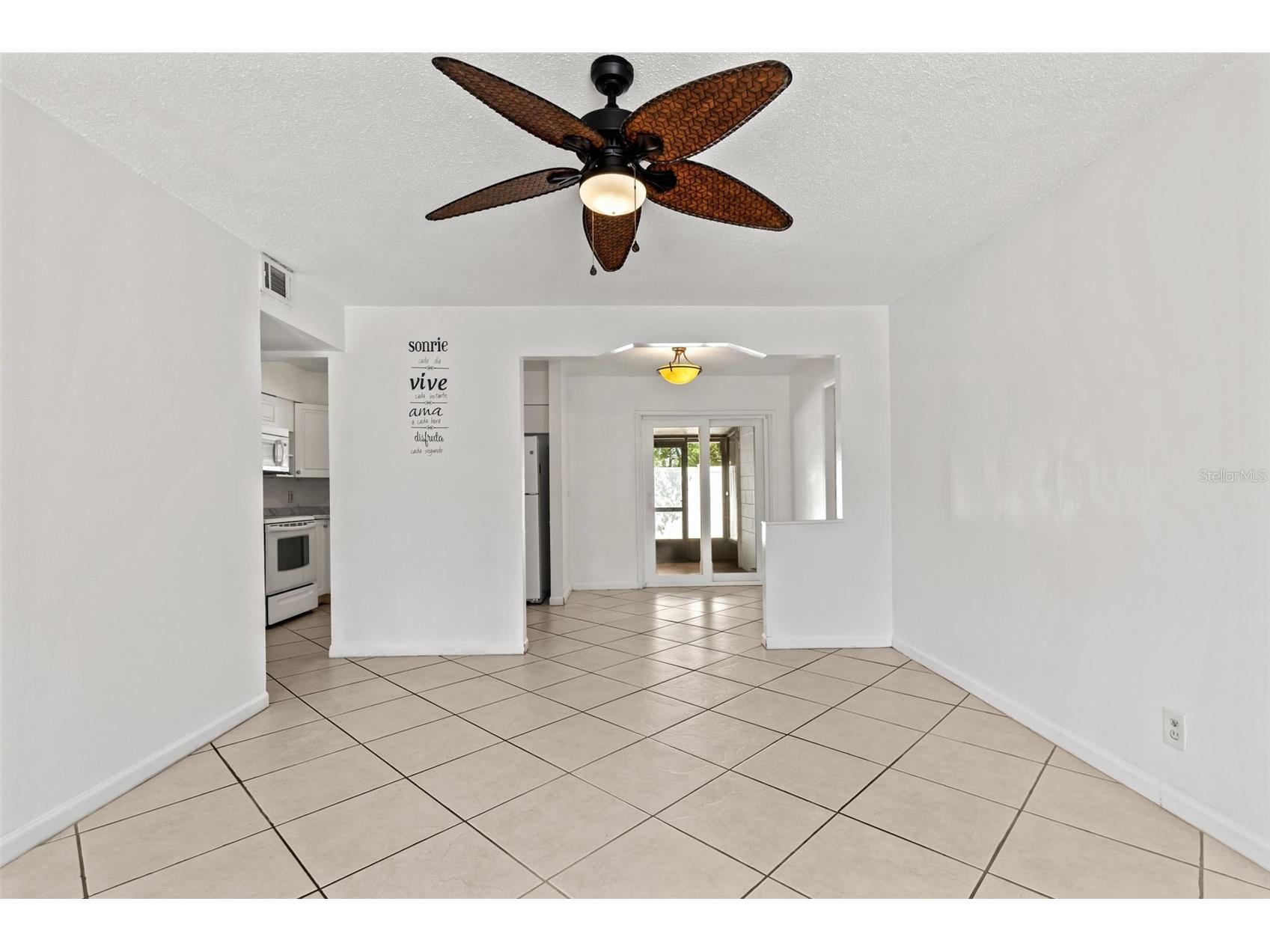 5923 Yorkshire Road Tampa FL 33634 TB8521470 image7