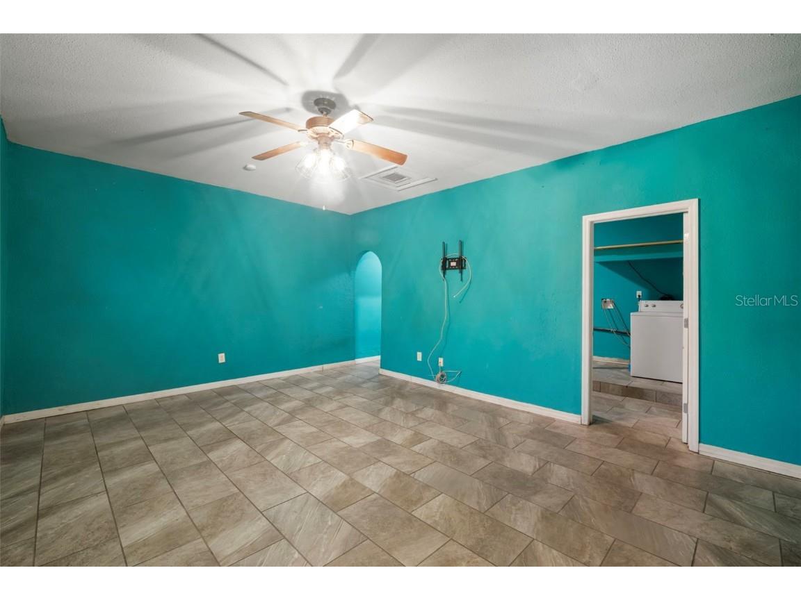 5924 16th Lane NE Saint Petersburg FL 33703 TB8411086 image38