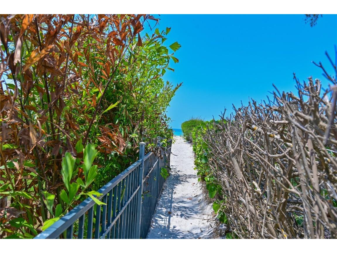 5924 Gulf Of Mexico Drive Longboat Key FL 34228 A4651805 image34