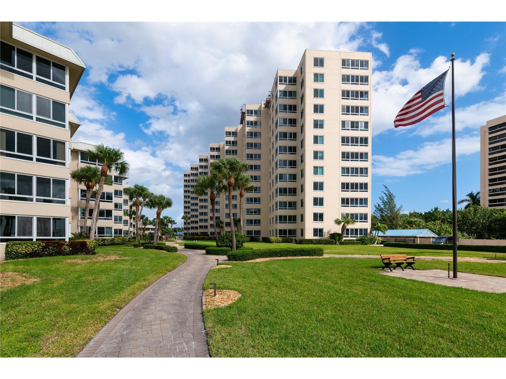 5924 Midnight Pass Road #507 Sarasota FL 34242 - GULF OF MEXICO A4689477 image1