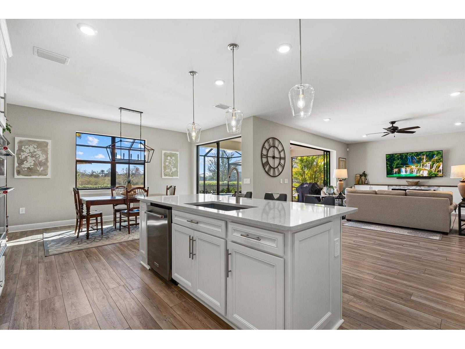 5925 Bluestar Court Lakewood Ranch FL 34211 A4681909 image15