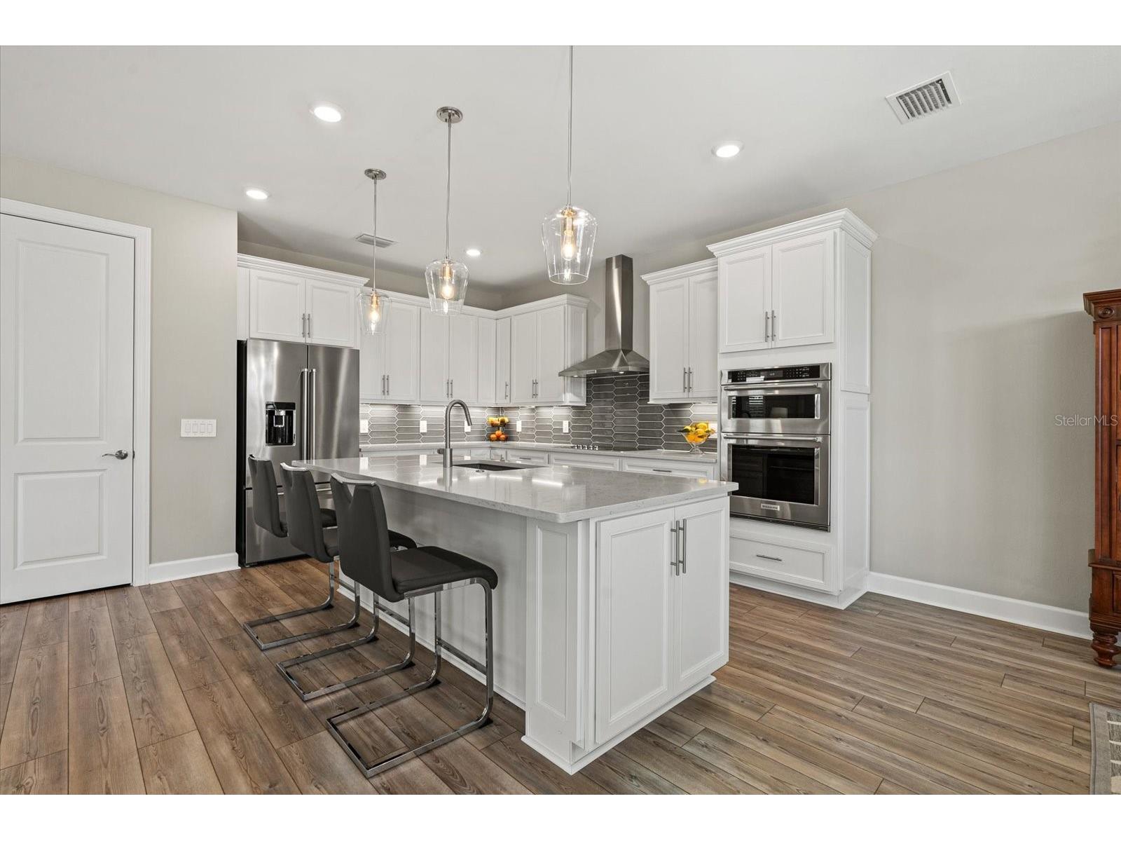 5925 Bluestar Court Lakewood Ranch FL 34211 A4681909 image4