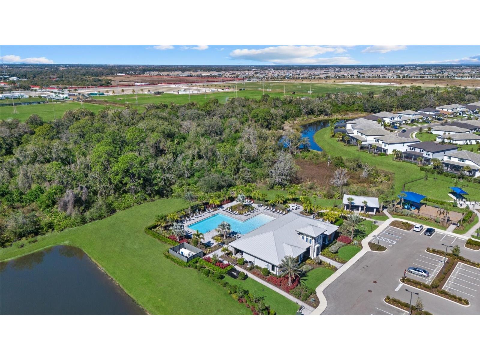 5925 Bluestar Court Lakewood Ranch FL 34211 A4681909 image46