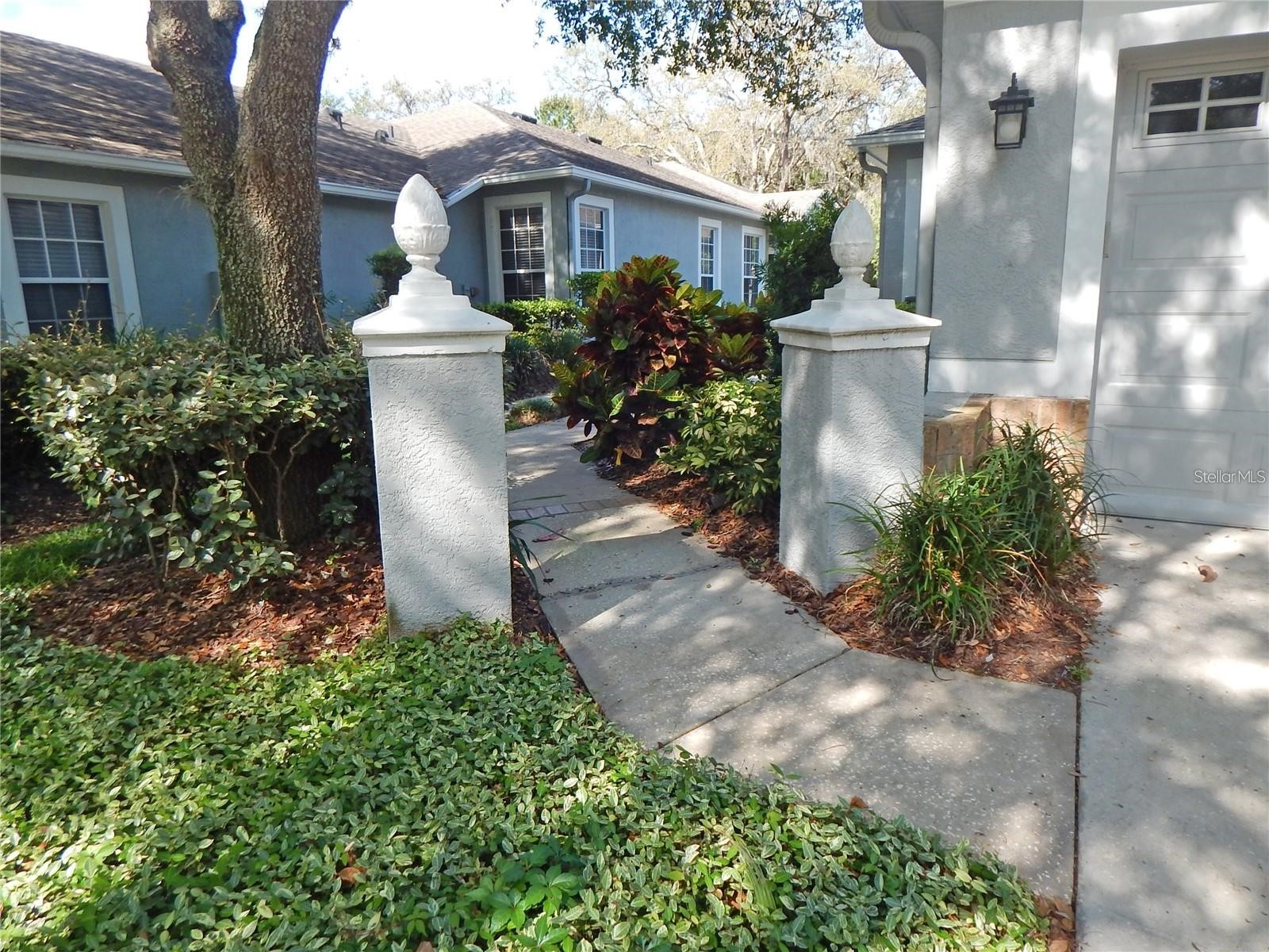 5925 Sandhill Ridge Drive Lithia FL 33547 TB8516387 image2
