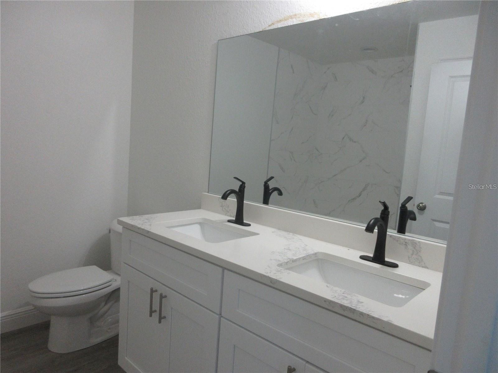 5925 SE 170th Court Ocklawaha FL 32179 OM725795 image6