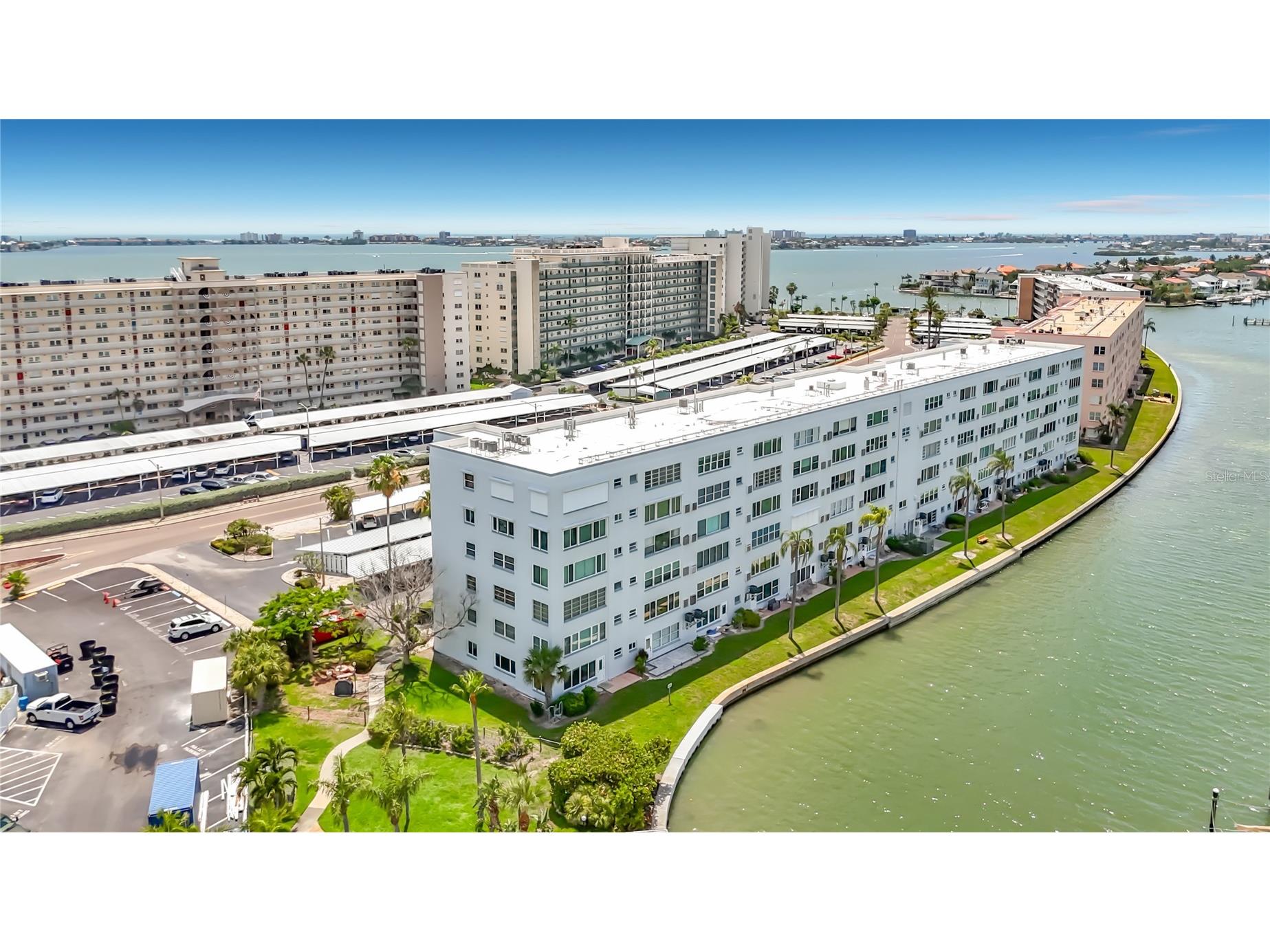5925 Shore Boulevard S #107 Gulfport FL 33707 - BOCA CIEGA BAY TB8510812 image1