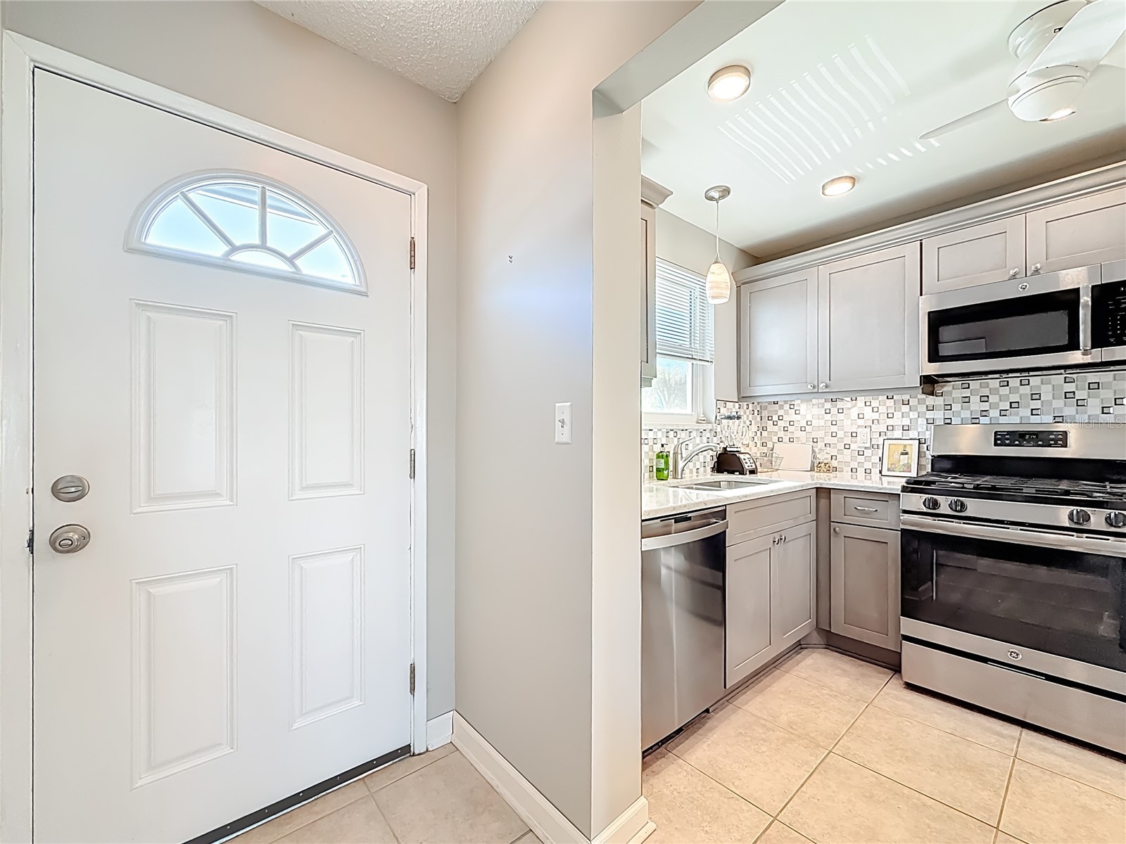 5925 Shore Boulevard S #203 Gulfport FL 33707 TB8462367 image7