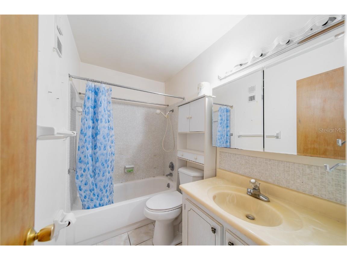 5925 Shore Boulevard S #606 Gulfport FL 33707 C7516493 image10