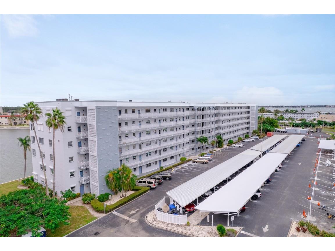 5925 Shore Boulevard S #606 Gulfport FL 33707 C7516493 image2