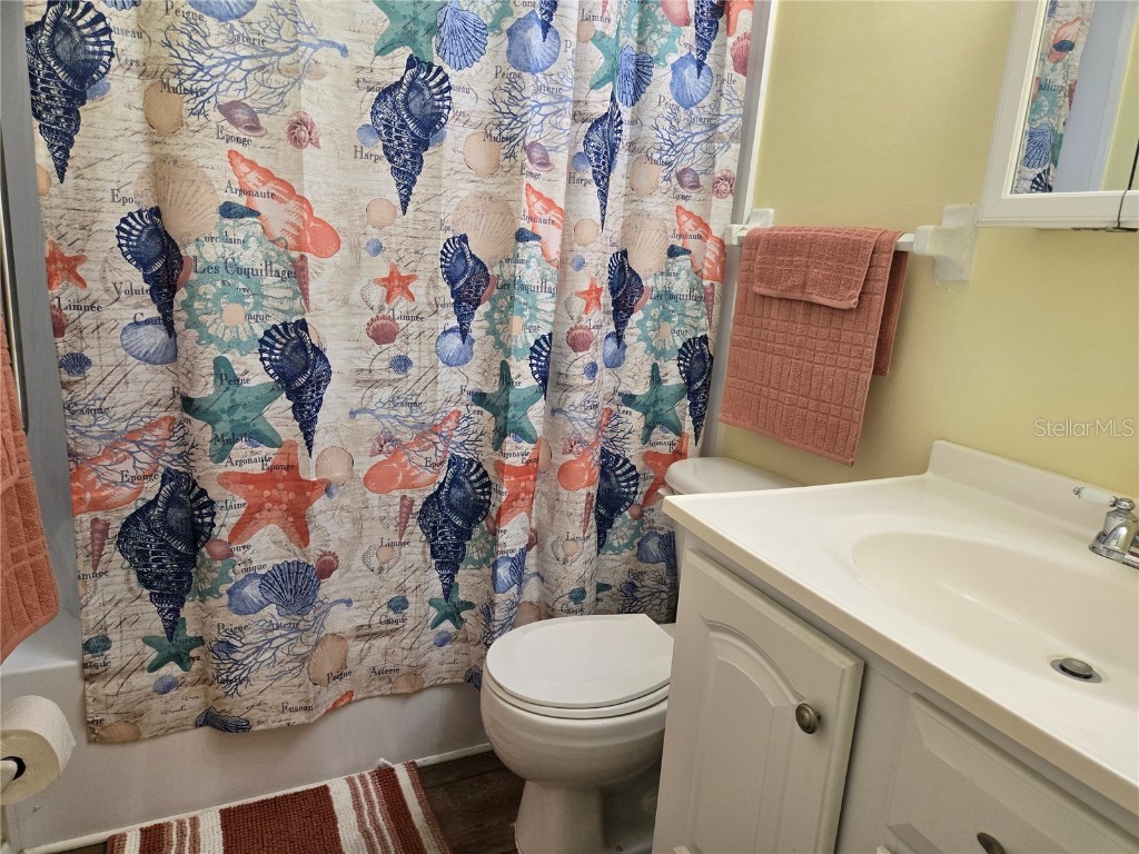 5925 Terrace Park Drive N #106 Saint Petersburg FL 33709 TB8432627 image11